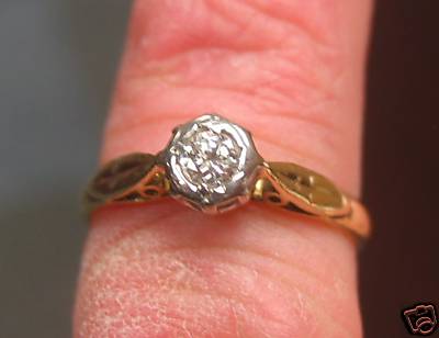 ladies 18 carat gold genuine diamond ring