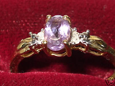 GOLD AMETHYST & DIAMOND RING